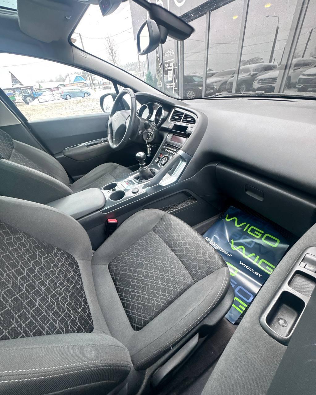 Peugeot 3008 I · Рестайлинг , 2014 г., механика, дизель - фото 13