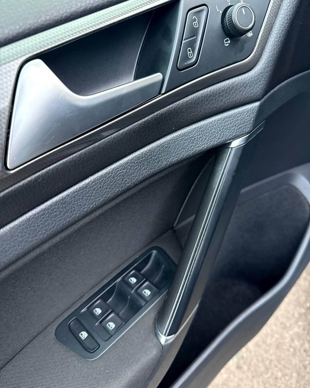 Volkswagen Golf VII · Рестайлинг , 2018 г., механика, дизель - фото 13