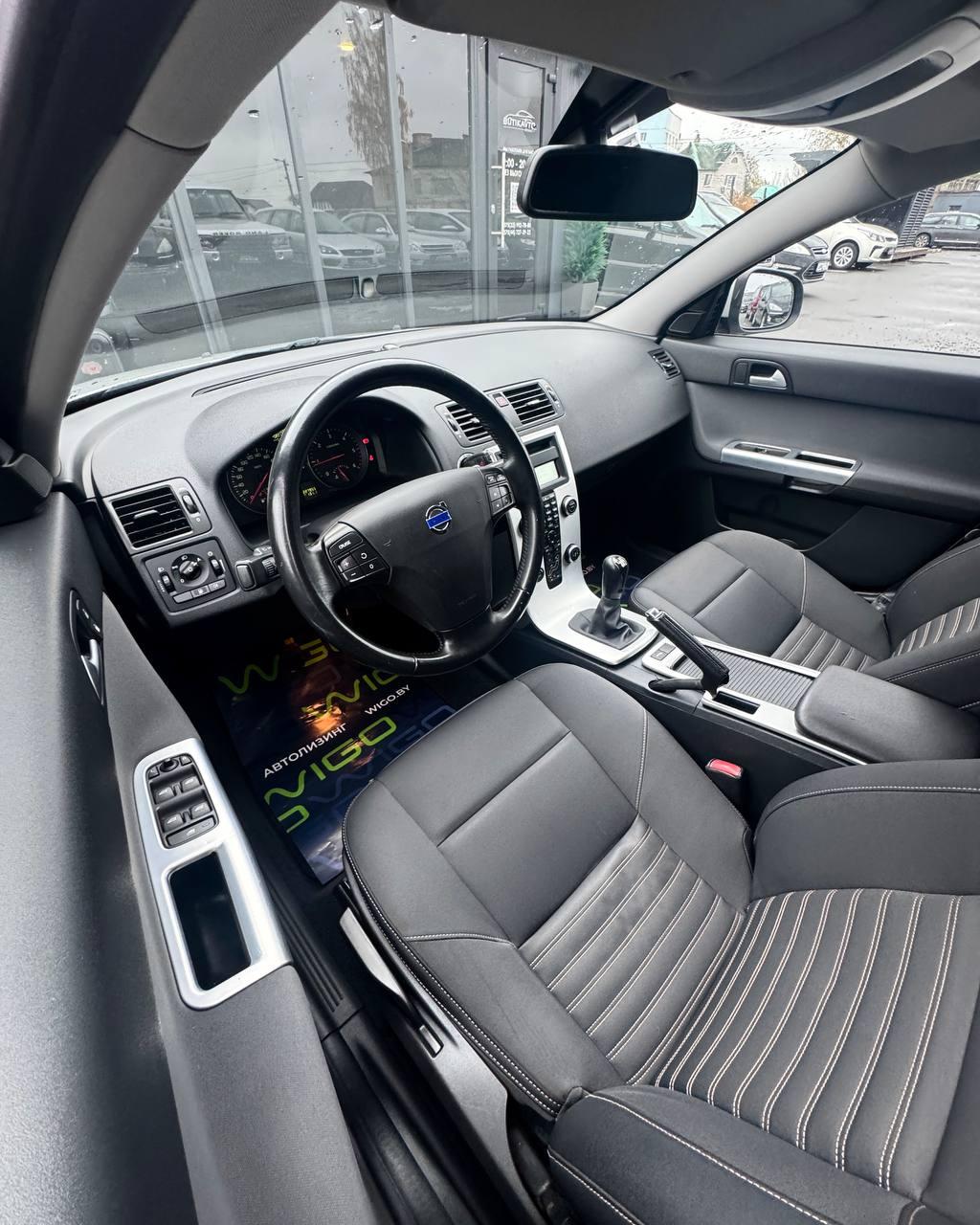 Volvo V50 I · 2-й рестайлинг , 2011 г., механика, дизель - фото 10