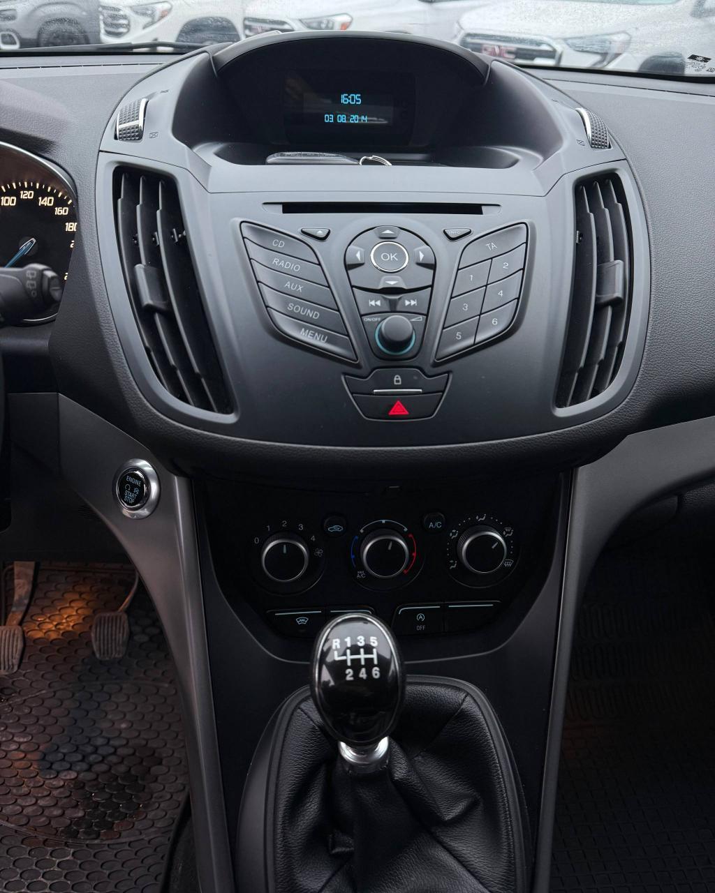 Ford Kuga II , 2014 г., механика, бензин - фото 10