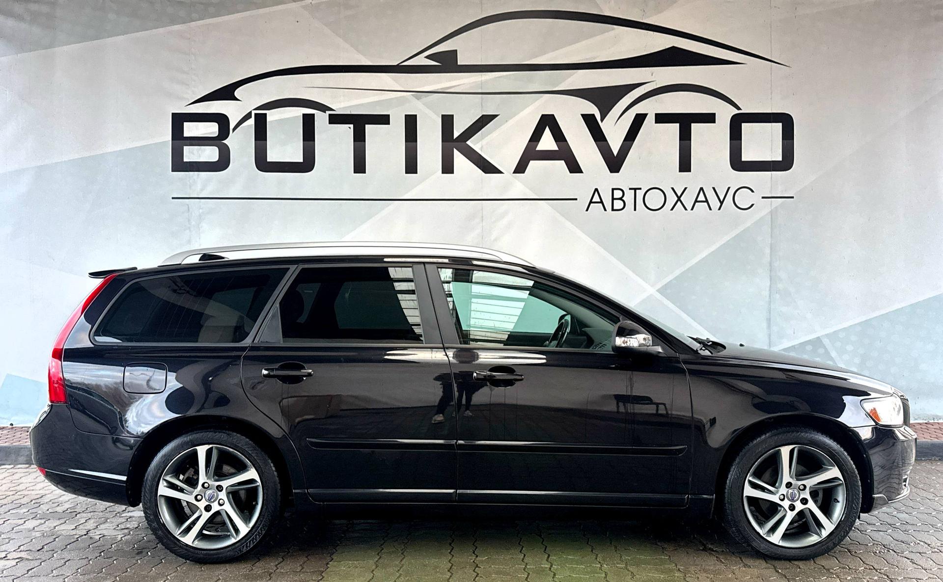 Volvo V50 I · 2-й рестайлинг , 2012 г., механика, дизель - фото 8