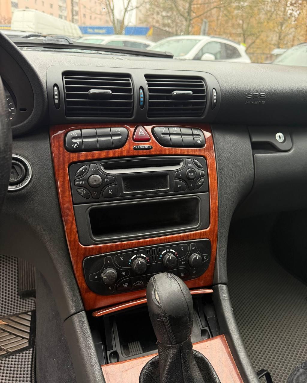 Mercedes-Benz C-Класс W203 S203 CL203 , 2001 г., механика, бензин - фото 10