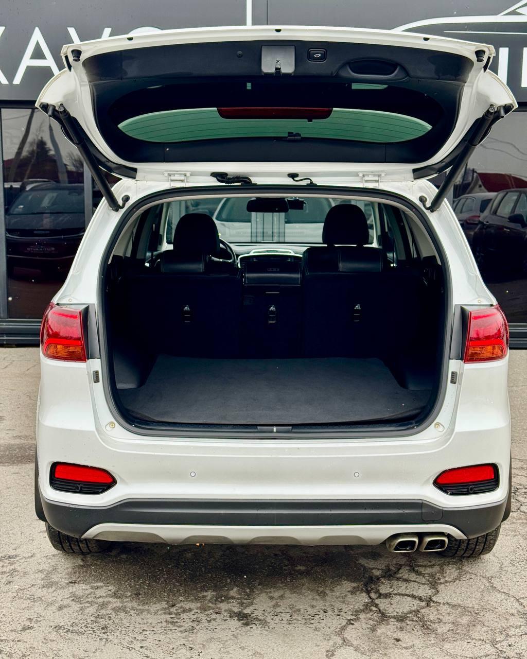 Kia Sorento II · Рестайлинг , 2019 г., автомат, дизель - фото 14