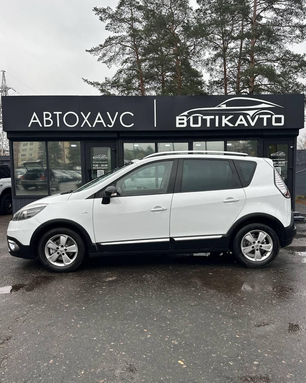 Renault Scenic III · 2-й рестайлинг , 2013 г., механика, дизель  - фото 16