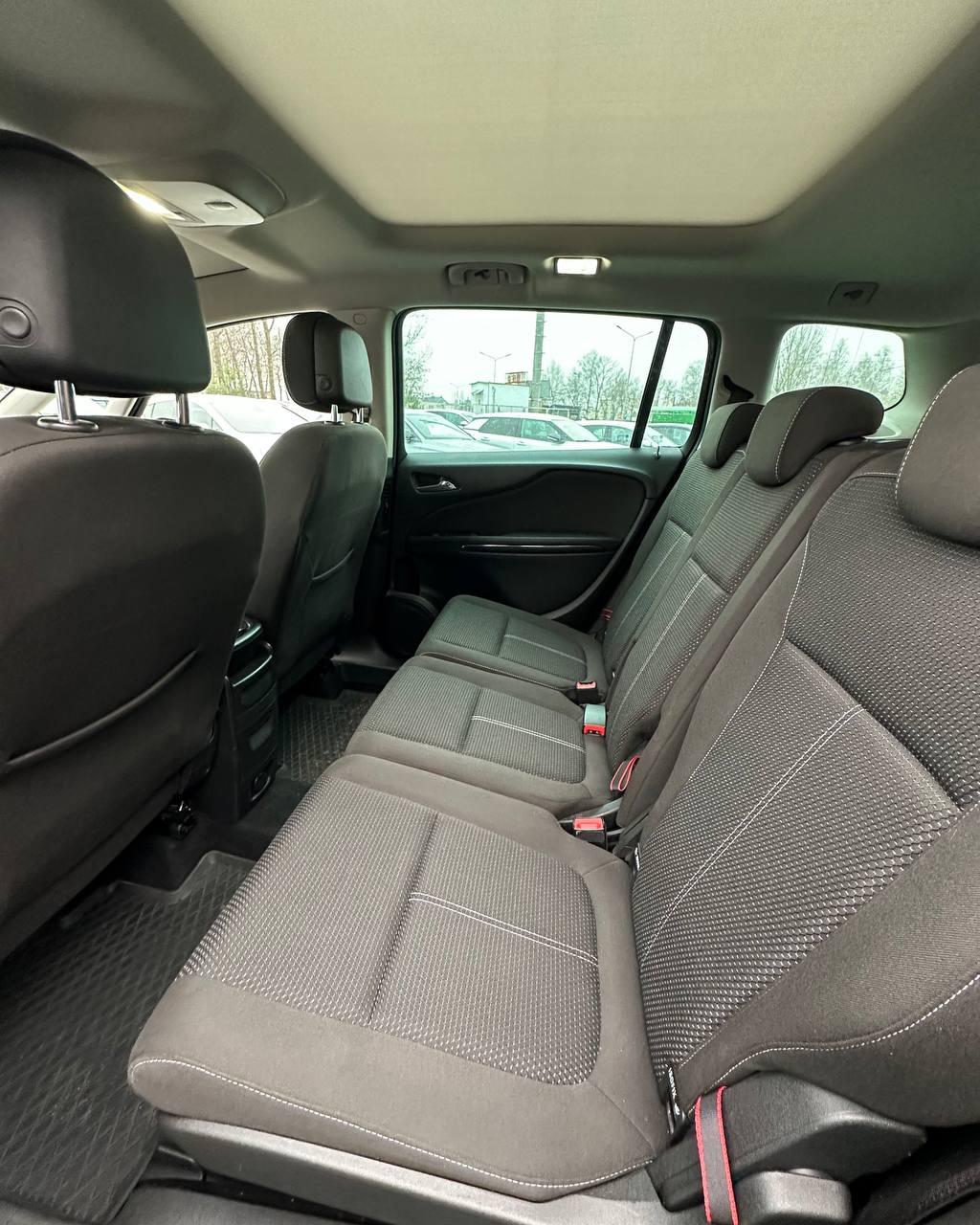 Opel Zafira C , 2014 г., механика, дизель - фото 8