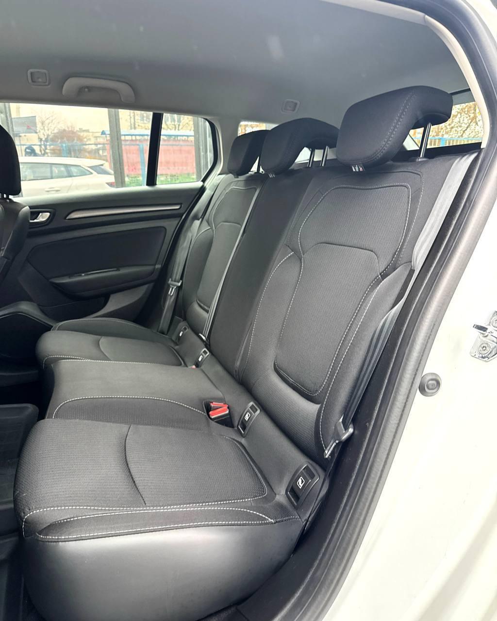 Renault Megane IV · Рестайлинг , 2020 г., робот, дизель - фото 9