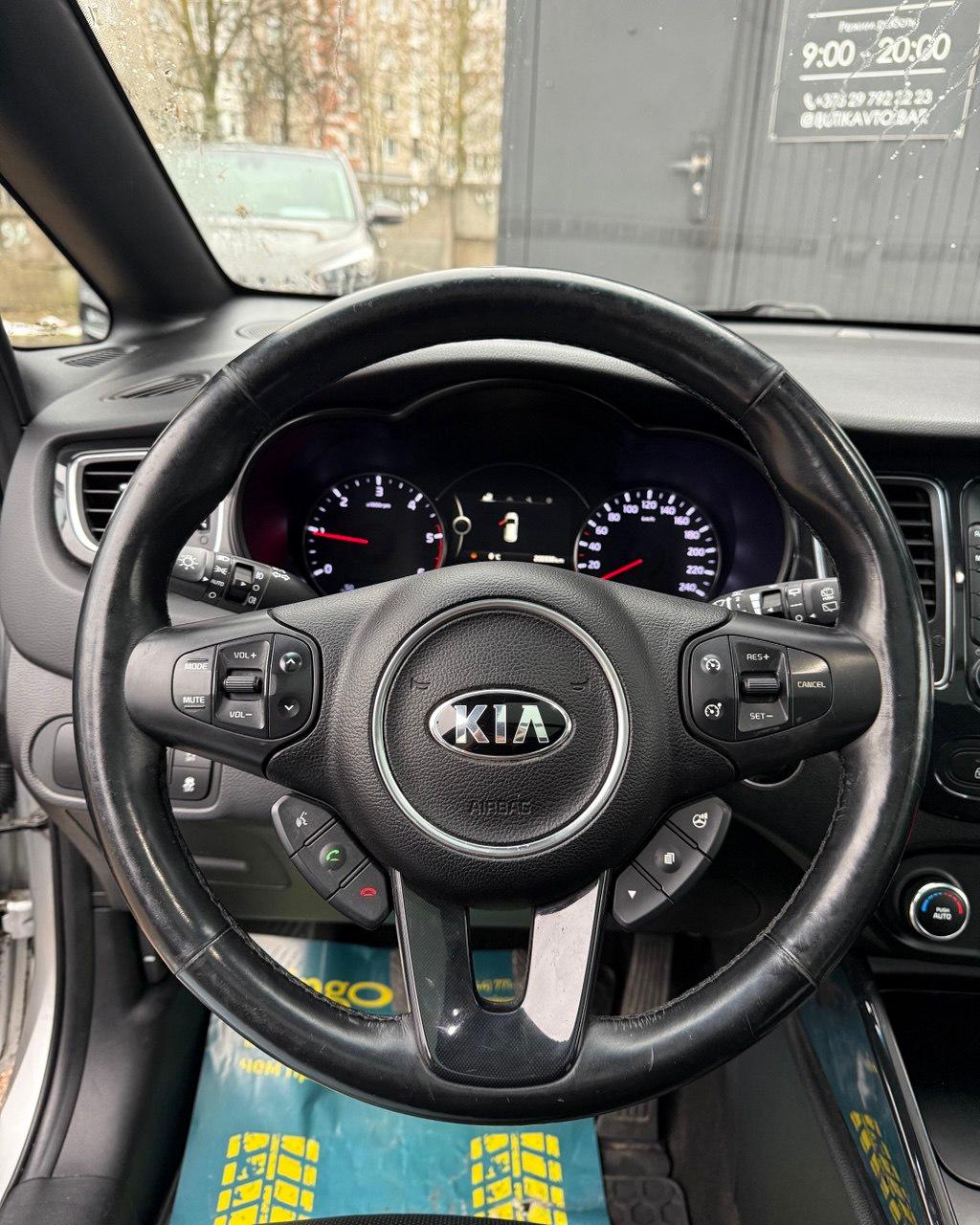 Kia Carens III , 2013 г., механика, дизель - фото 11