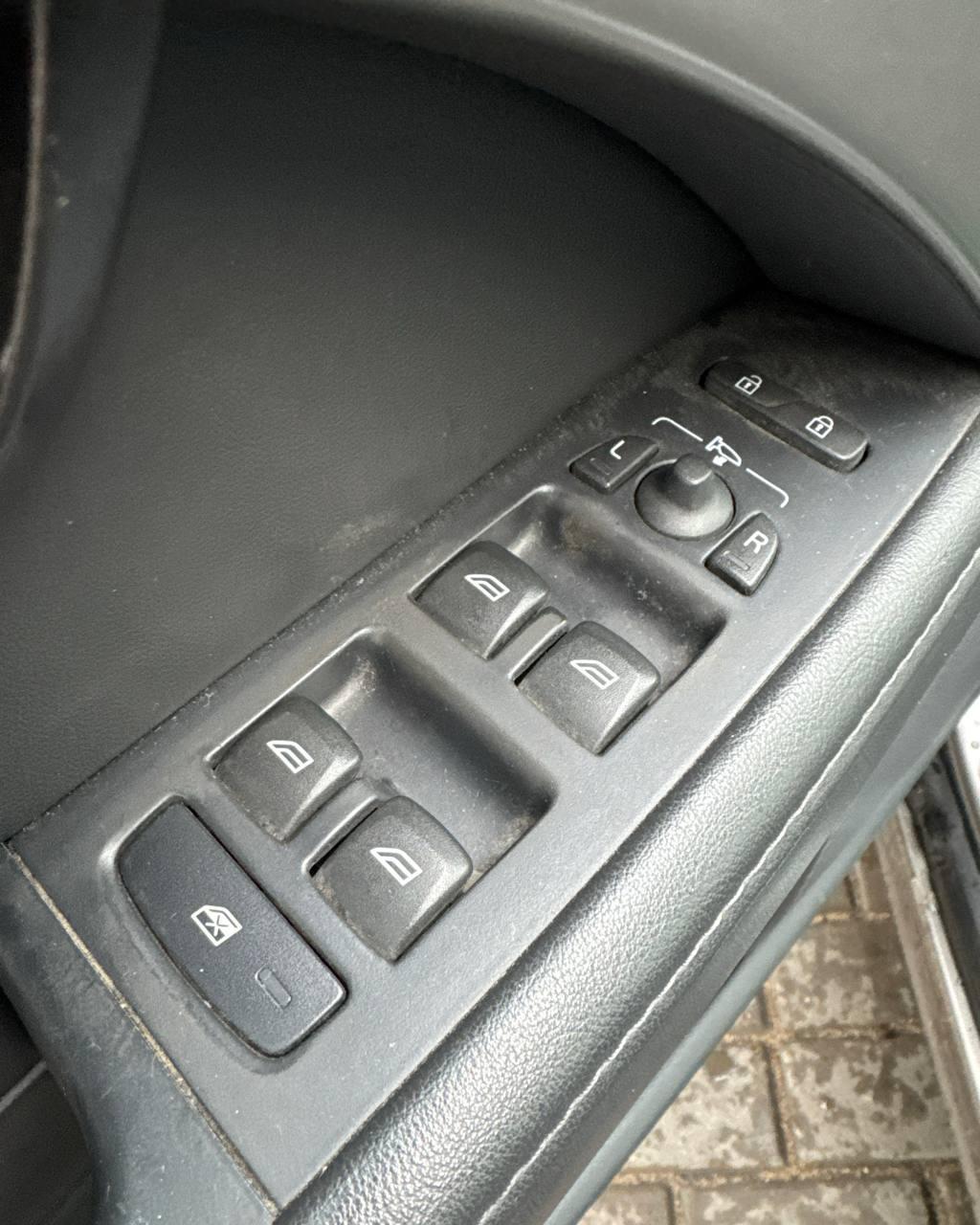 Volvo V70 III , 2011 г., механика, дизель - фото 19