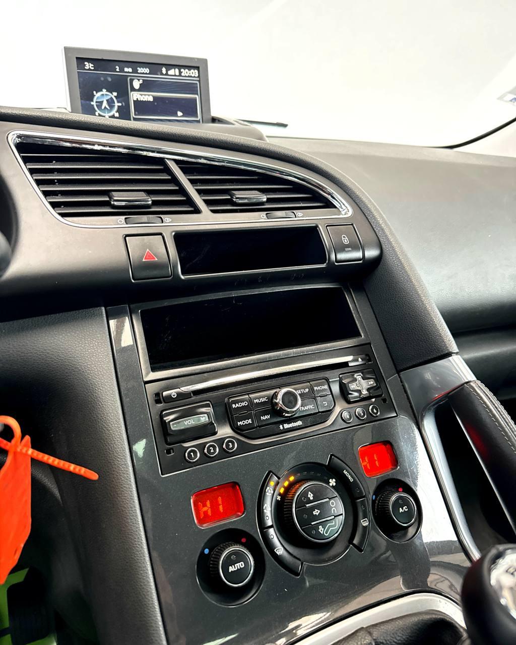 Peugeot 3008 I , 2013 г., механика, дизель - фото 13