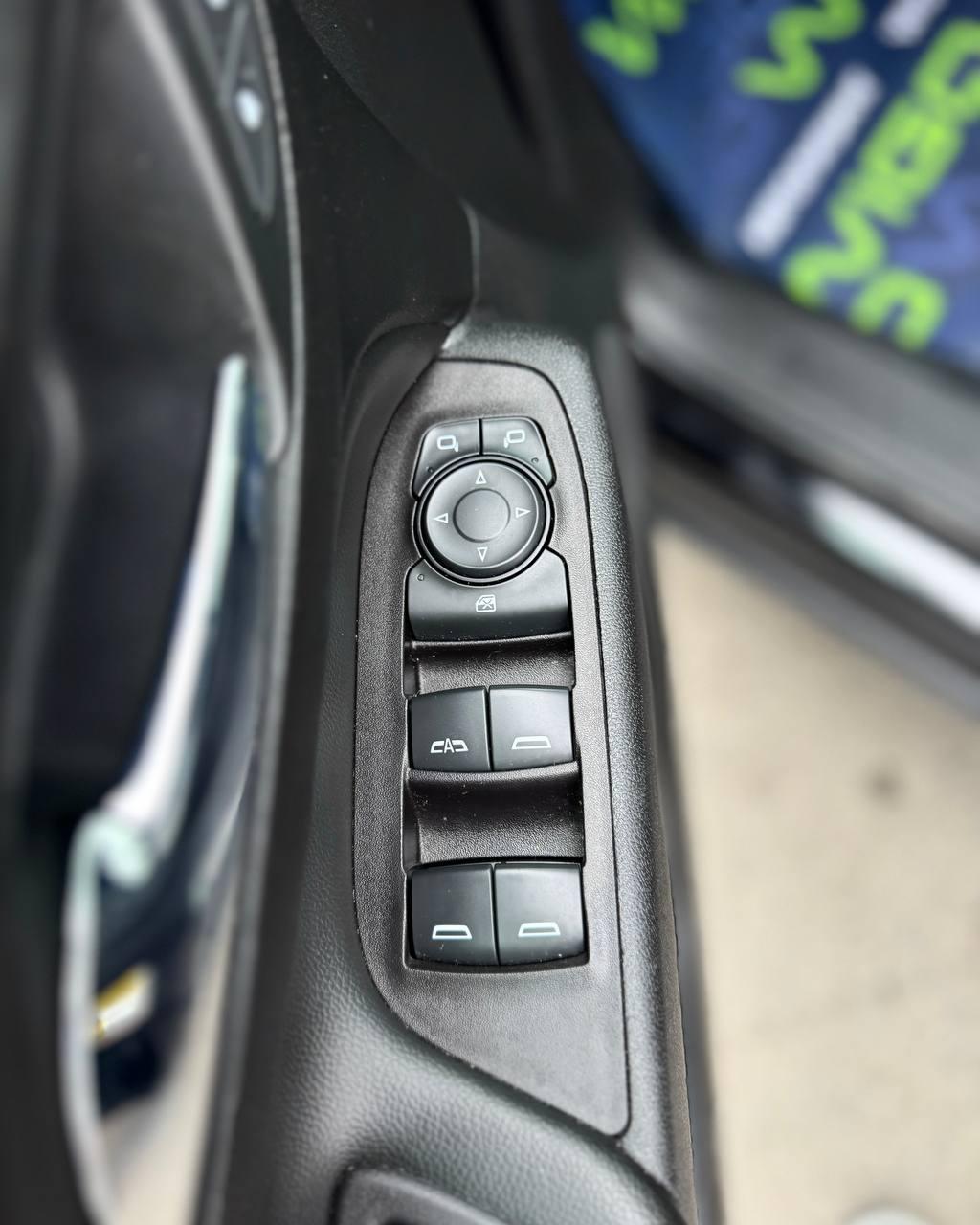 Chevrolet Equinox III , 2019 г., автомат, бензин - фото 17