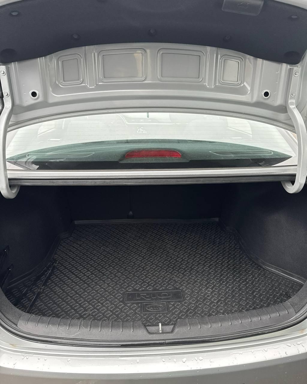 Kia Rio IV · Рестайлинг  , 2021 г., автомат, бензин  - фото 12