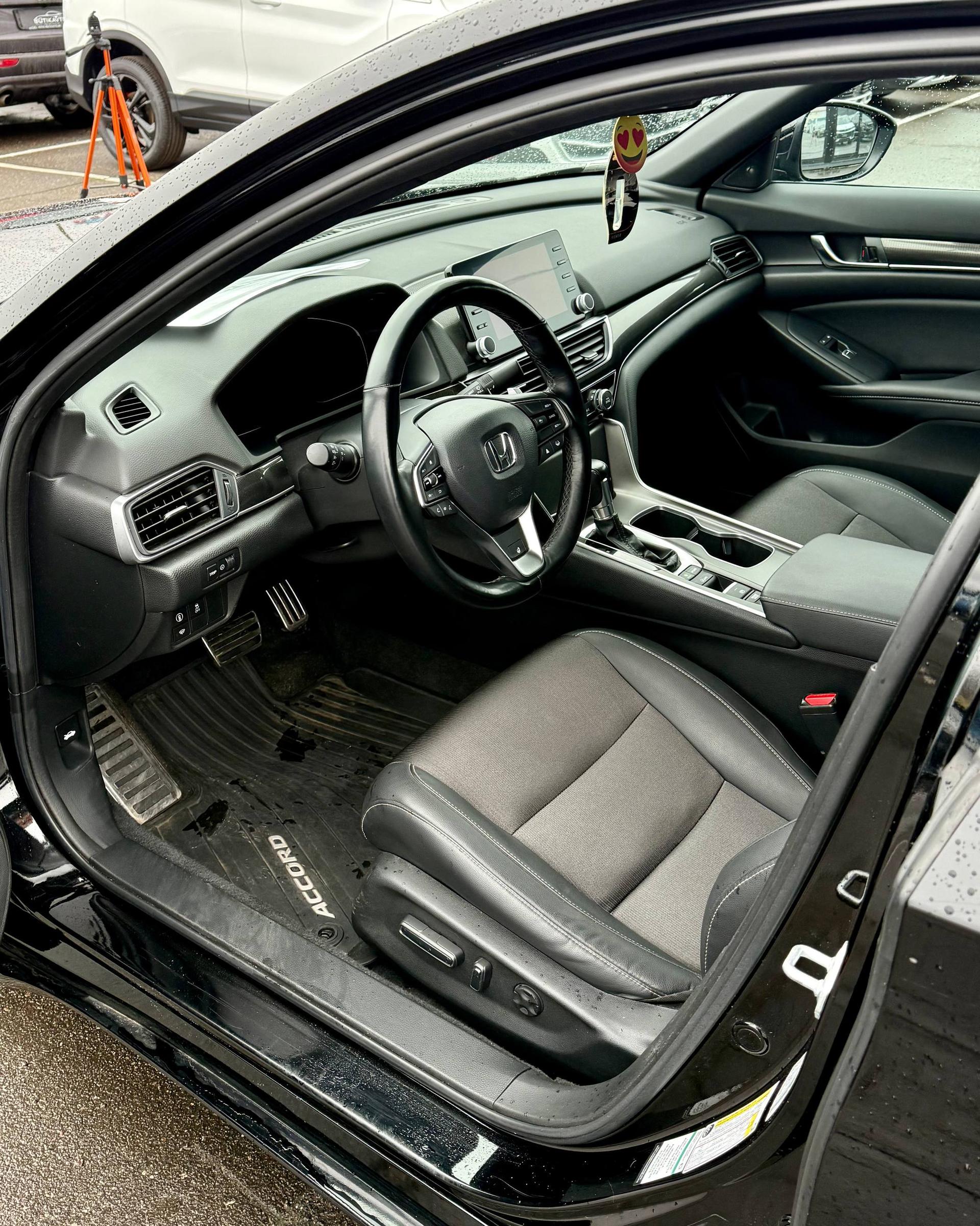 Honda Accord X · Рестайлинг , 2022 г., вариатор, бензин - фото 12