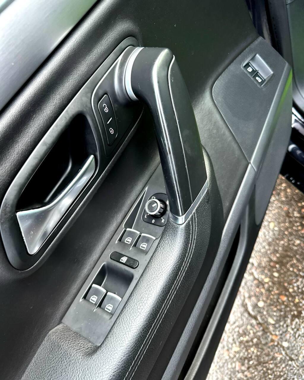 Volkswagen Passat CC I · Рестайлинг , 2013 г., механика, бензин - фото 19