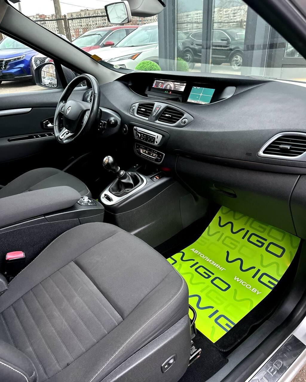 Renault Grand Scenic III · 2-й рестайлинг , 2015 г., механика, дизель - фото 11