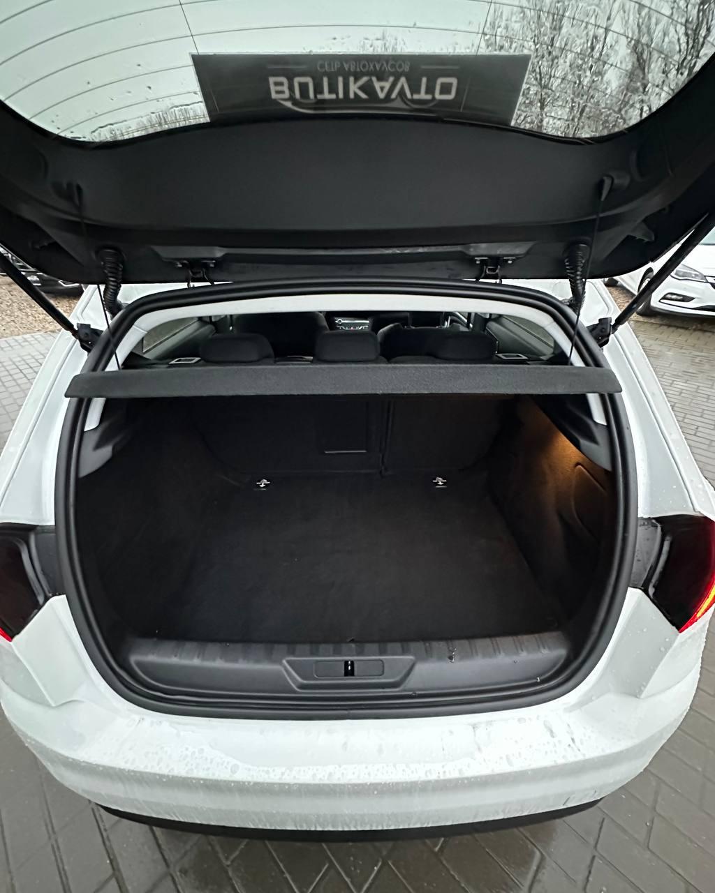 Peugeot 308 T9 · Рестайлинг , 2021 г., автомат, дизель - фото 14