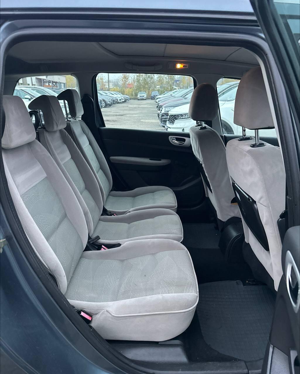 Peugeot 307 I · Рестайлинг , 2006 г., механика, бензин  - фото 11