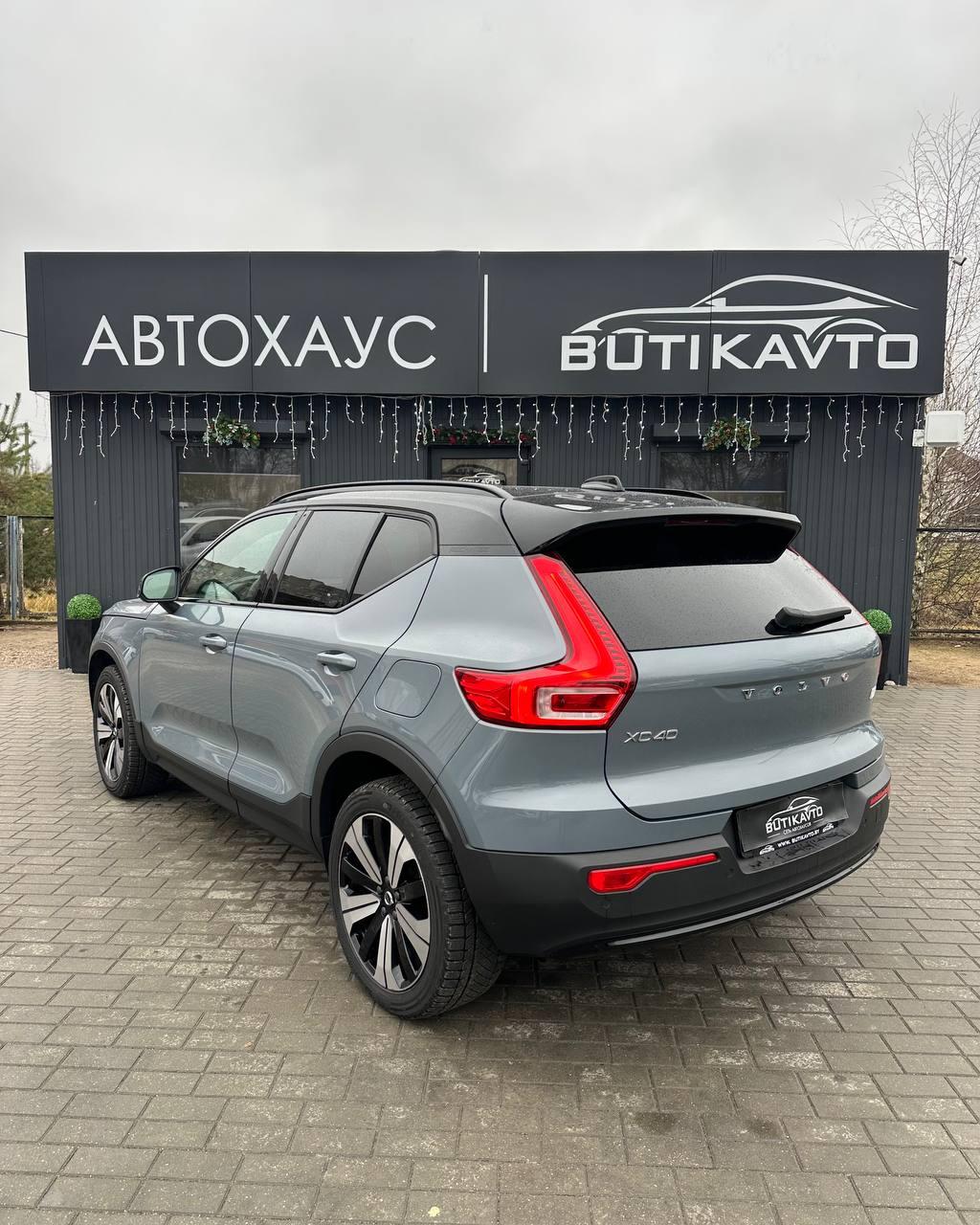 Volvo XC40 I · Рестайлинг , 2022 г., автомат, электро - фото 4