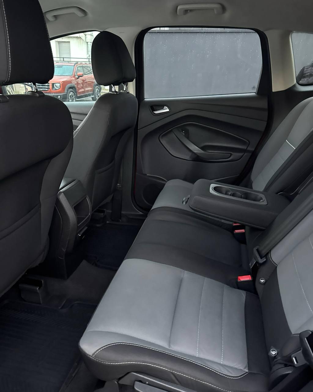 Ford Escape III , 2013 г., автомат, бензин - фото 9