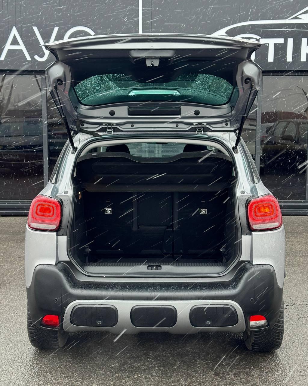 Citroen C3 Aircross I · Рестайлинг , 2021 г., автомат, дизель - фото 14