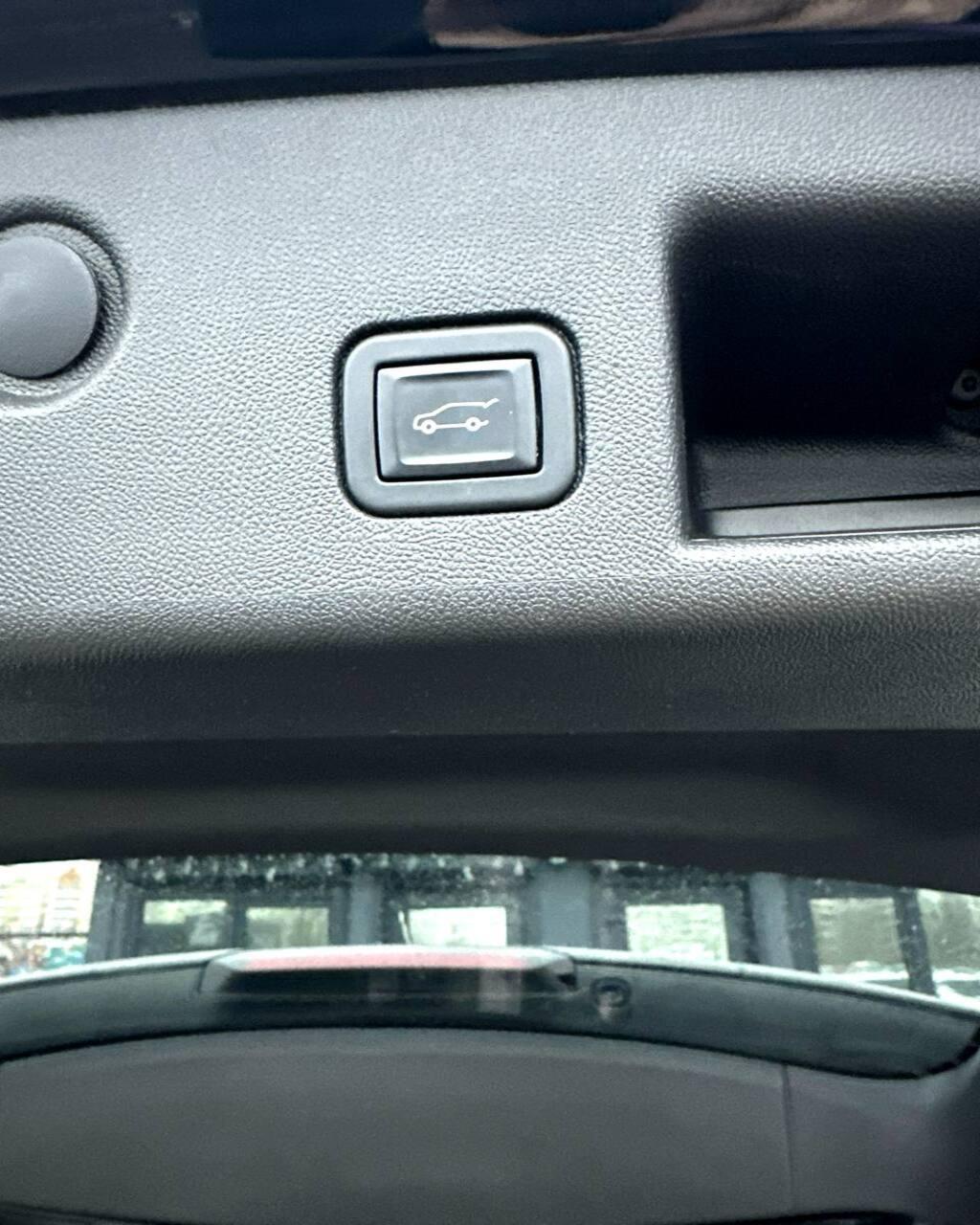 Chevrolet Equinox III , 2020 г., автомат, бензин - фото 22