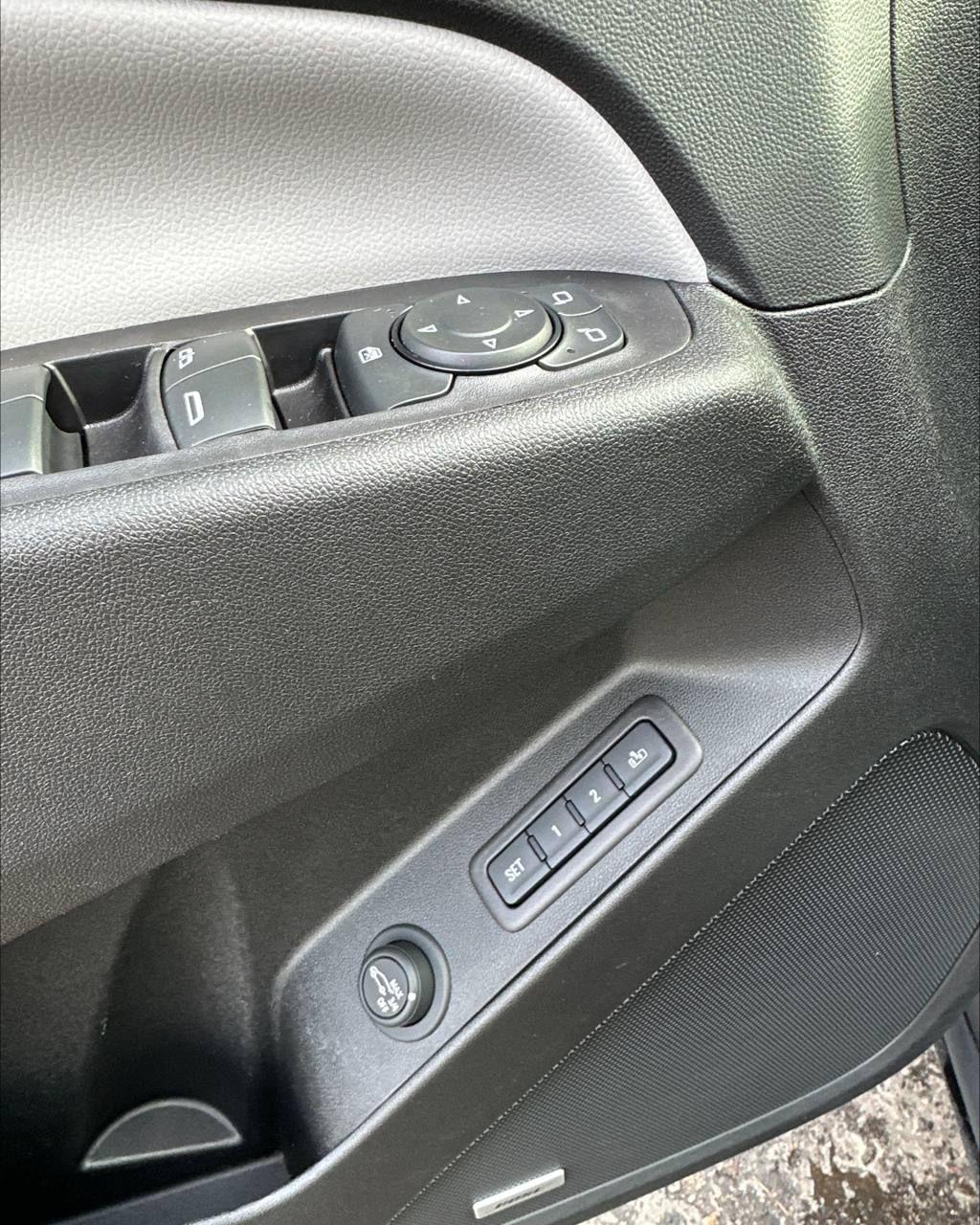 Chevrolet Equinox III , 2019 г., автомат, бензин  - фото 15