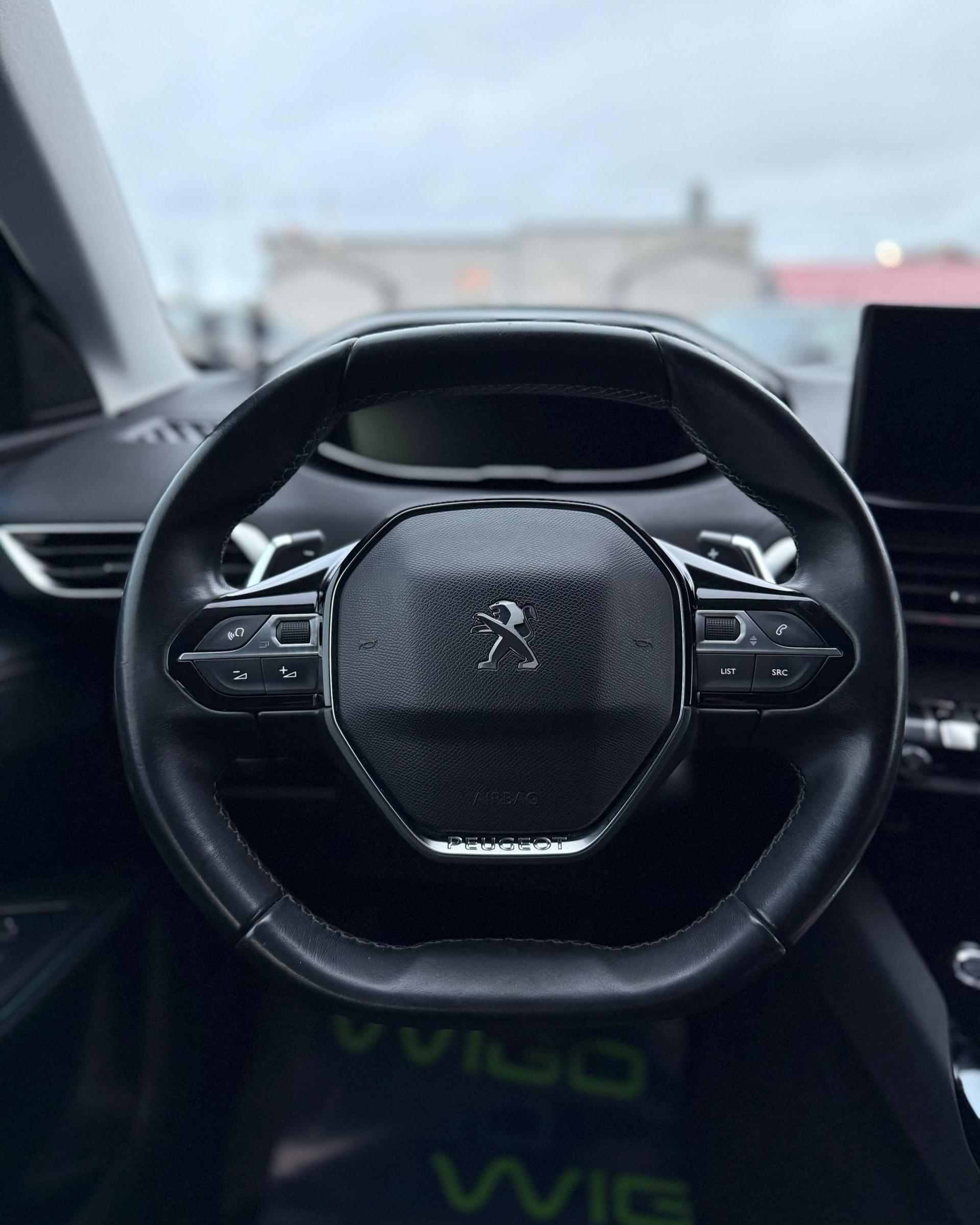 Peugeot 5008 II · Рестайлинг , 2021 г., автомат, бензин - фото 13