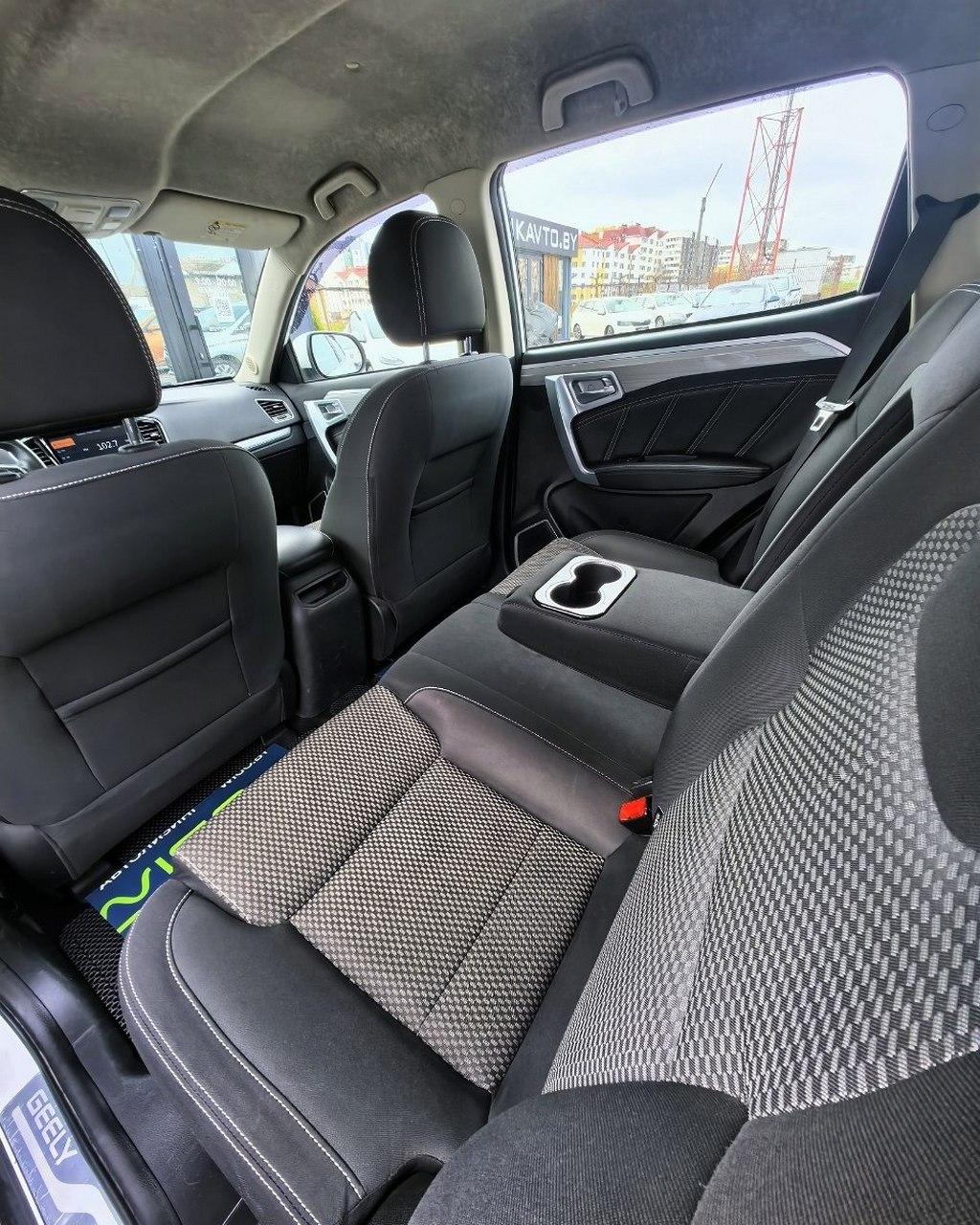 Geely Emgrand X7 I · 2-й рестайлинг , 2019 г., механика, бензин - фото 13