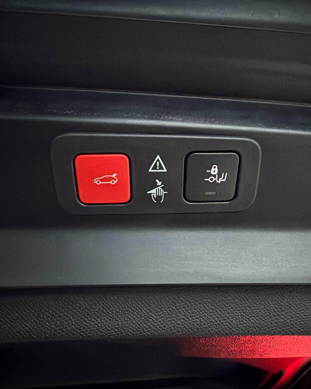 Peugeot 5008 II · Рестайлинг , 2020 г., автомат, бензин - фото 18