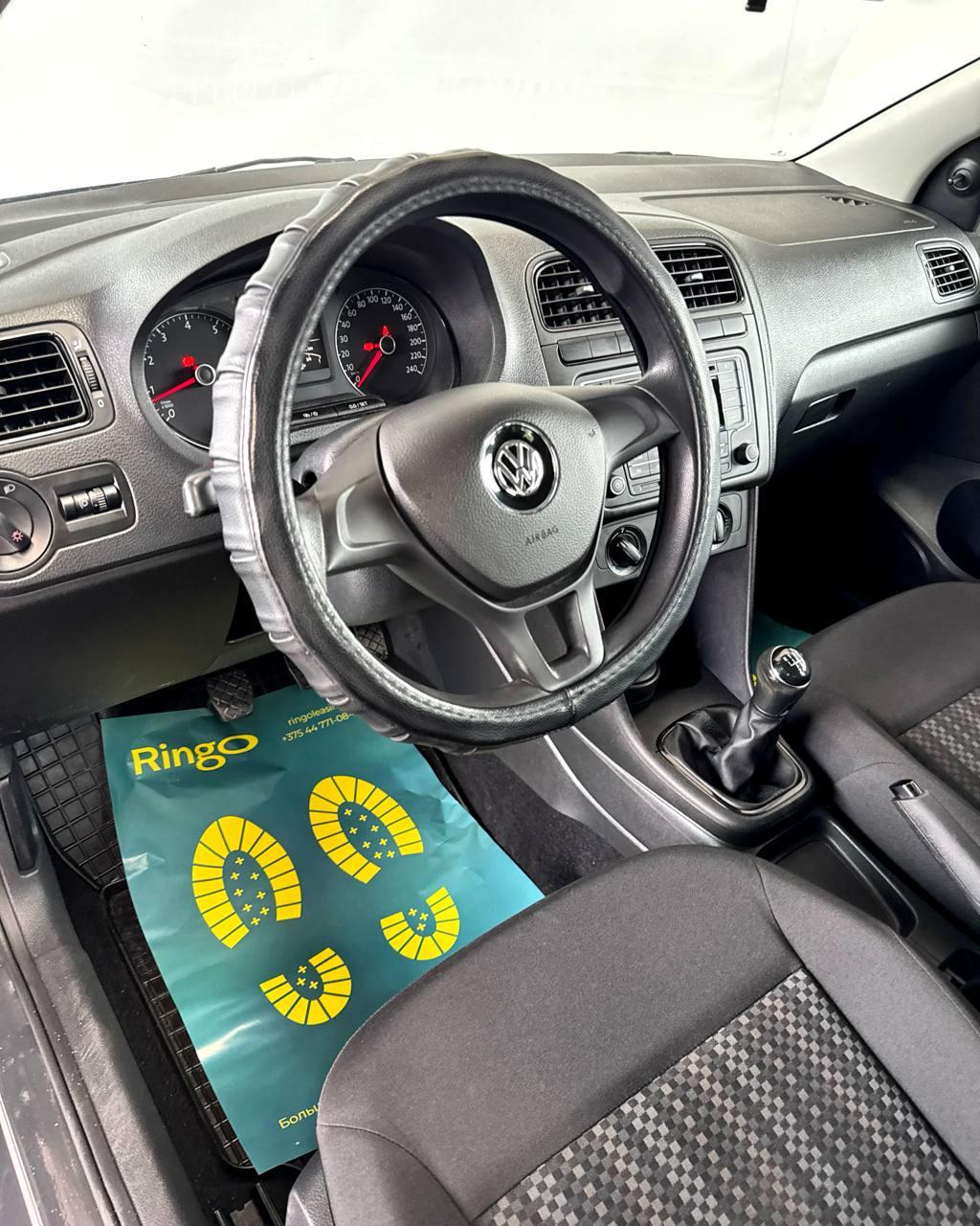 Volkswagen Polo Sedan I · Рестайлинг , 2016 г., механика, бензин - фото 11