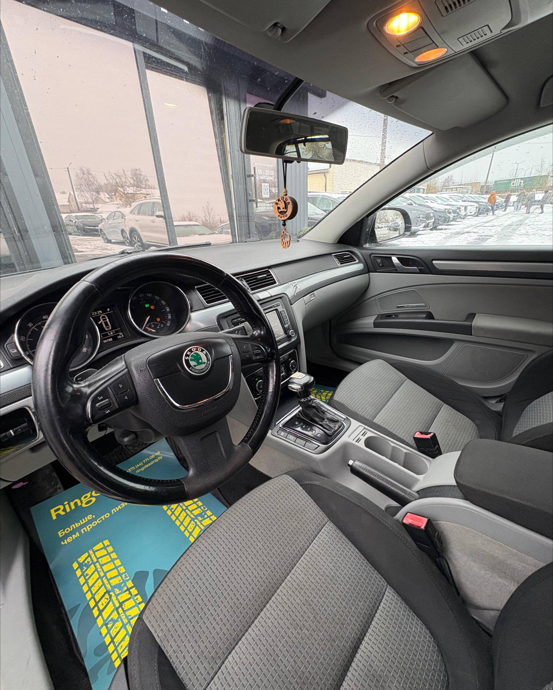 Skoda Superb II , 2009 г., робот, бензин - фото 8