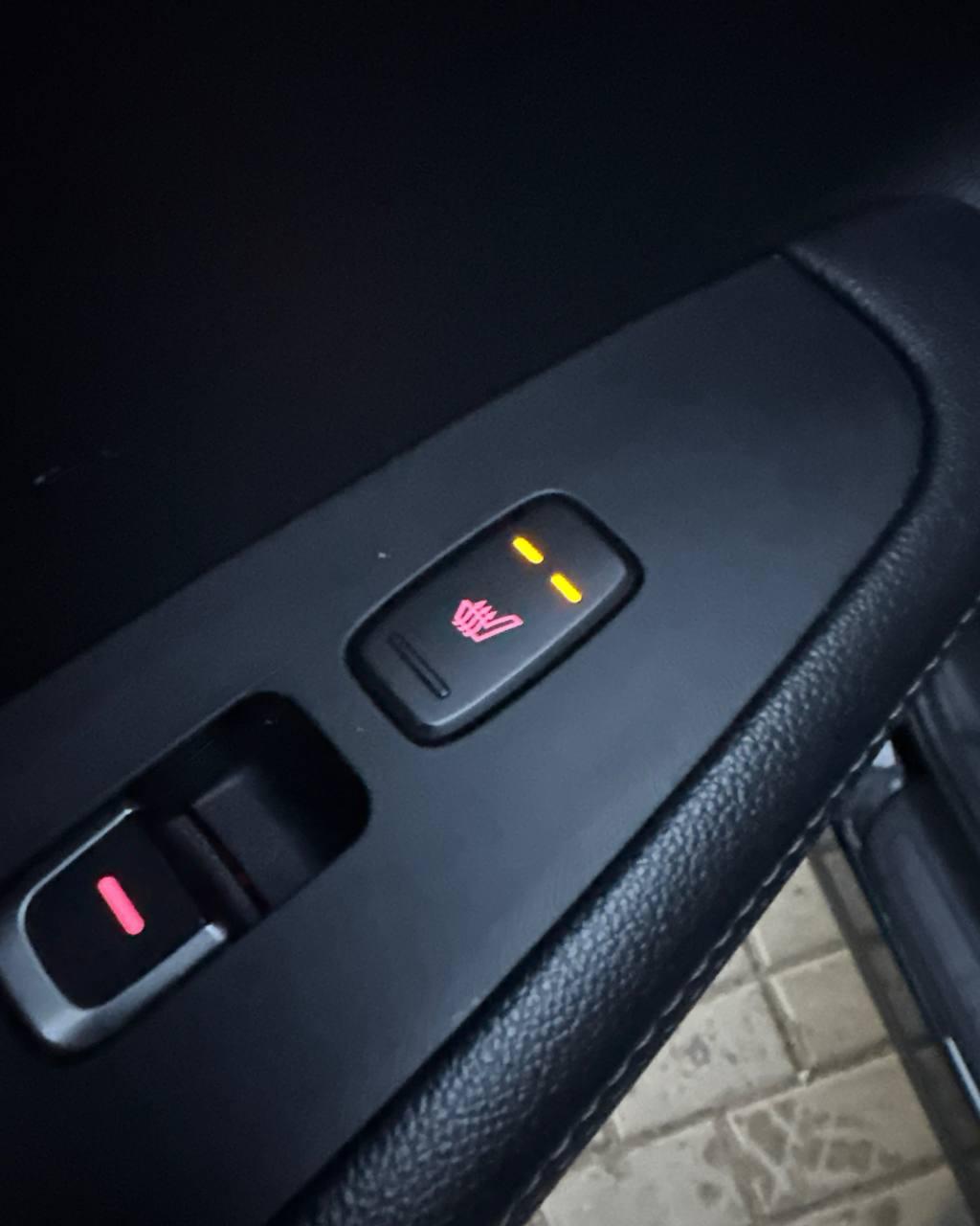 Kia Sorento III · Рестайлинг , 2018 г., автомат, дизель - фото 17