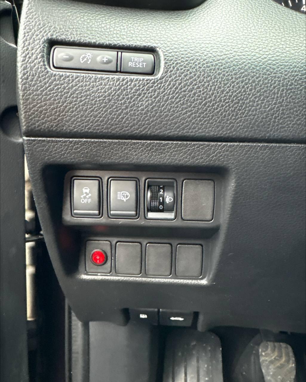 Nissan Qashqai II , 2014 г., механика, бензин - фото 17