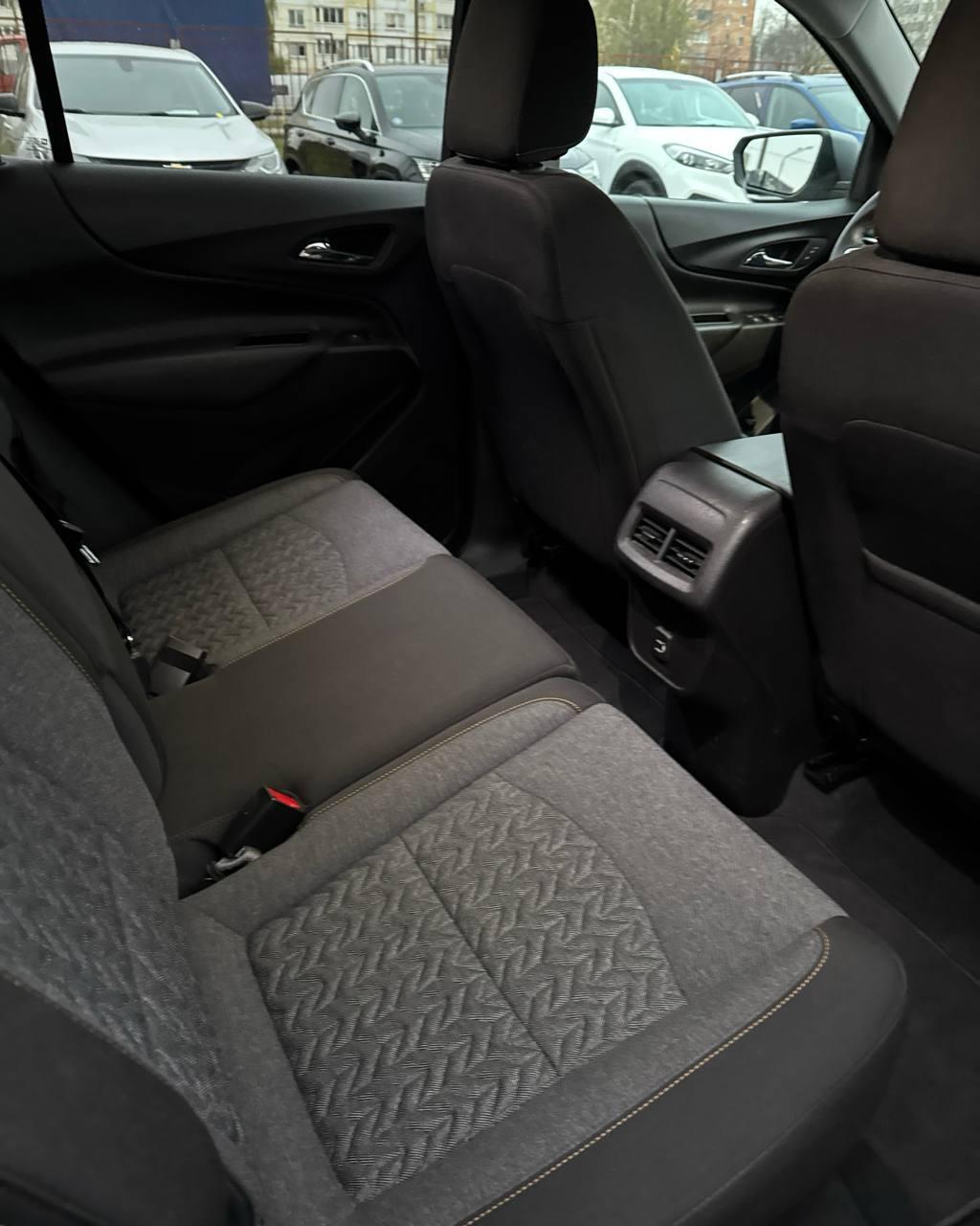 Chevrolet Equinox III · Рестайлинг , 2022 г., автомат, бензин - фото 11