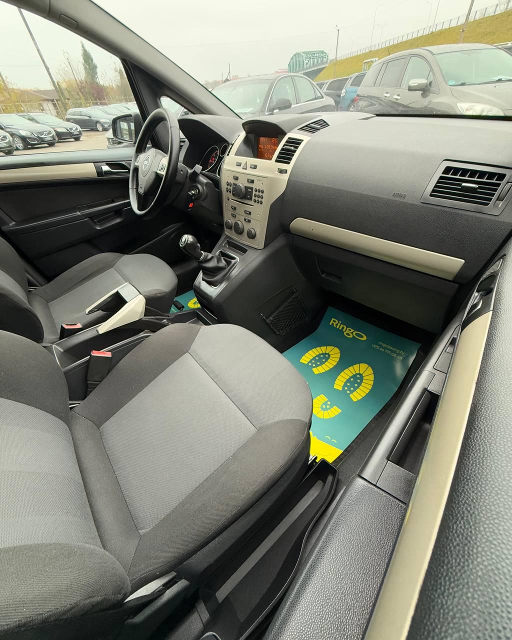 Opel Zafira B , 2008 г., механика, дизель  - фото 12