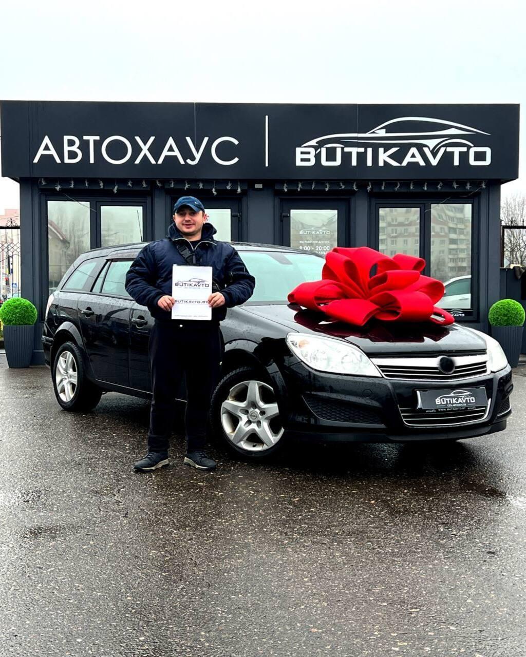 Opel Astra H · Рестайлинг , 2011 г., механика, бензин