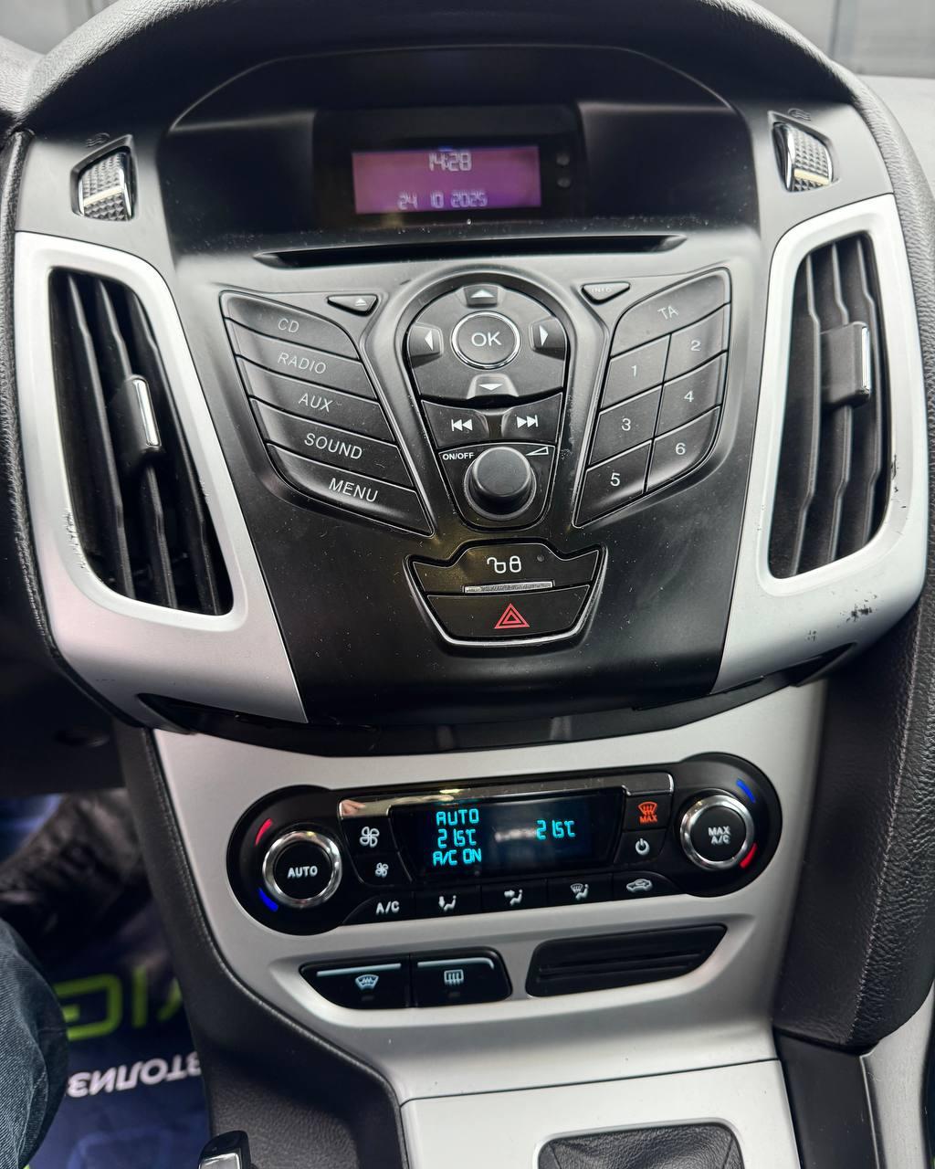 Ford Focus III , 2012 г., робот, дизель  - фото 18