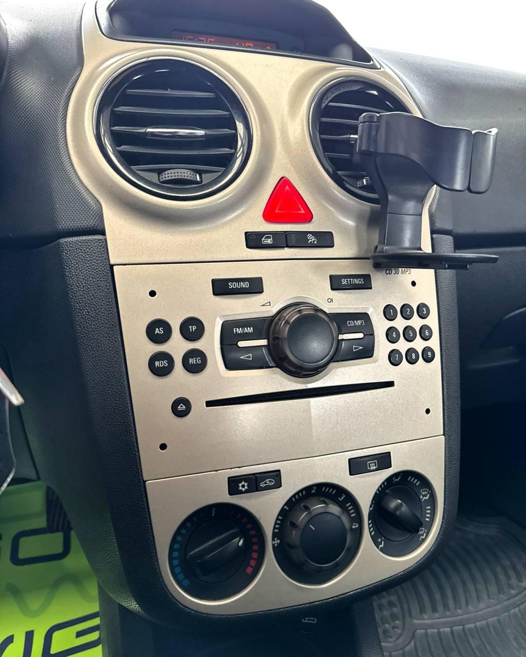 Opel Corsa D , 2008 г., механика, дизель  - фото 12