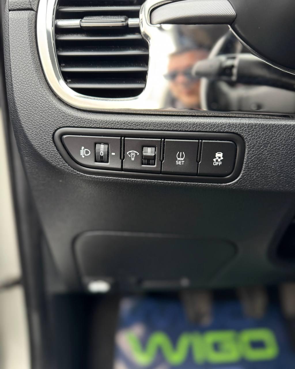 Kia Rio IV , 2019 г., механика, бензин - фото 19