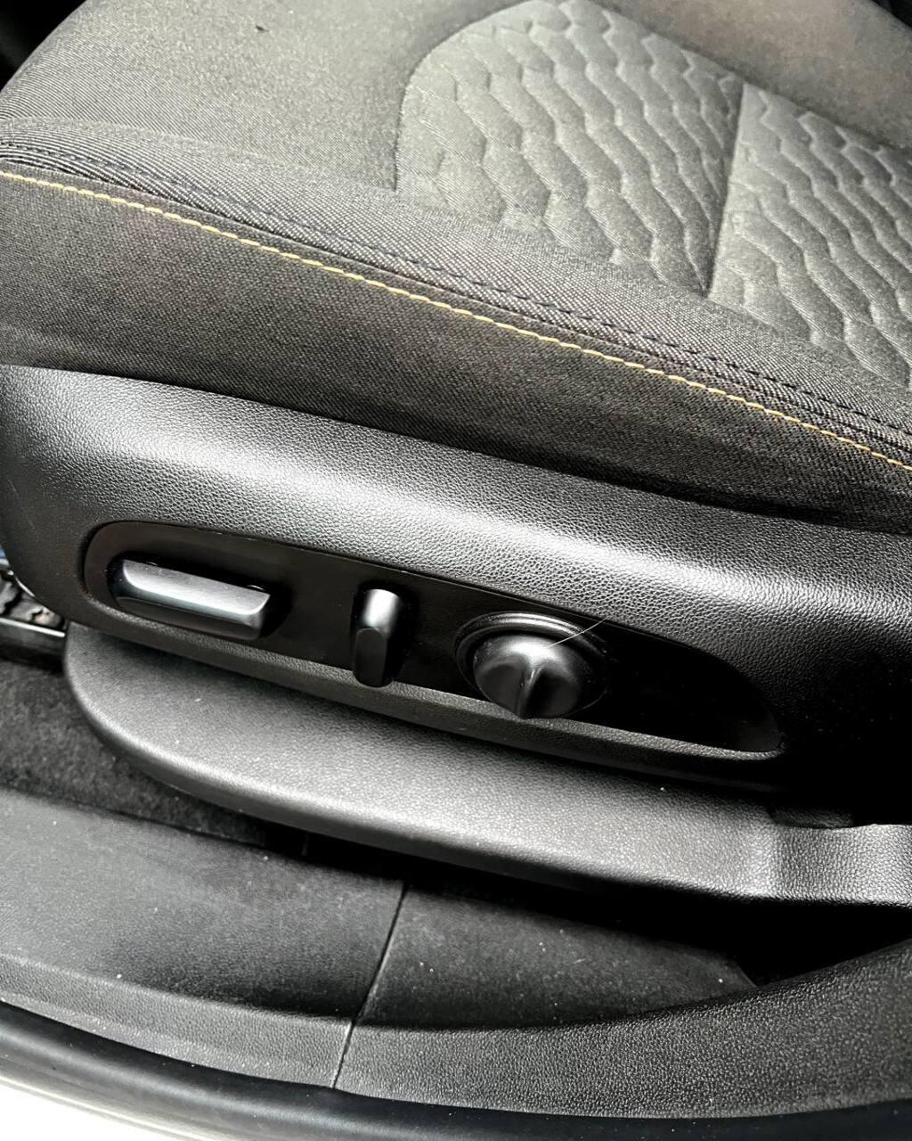 Chevrolet Equinox III , 2021 г., автомат, бензин - фото 19