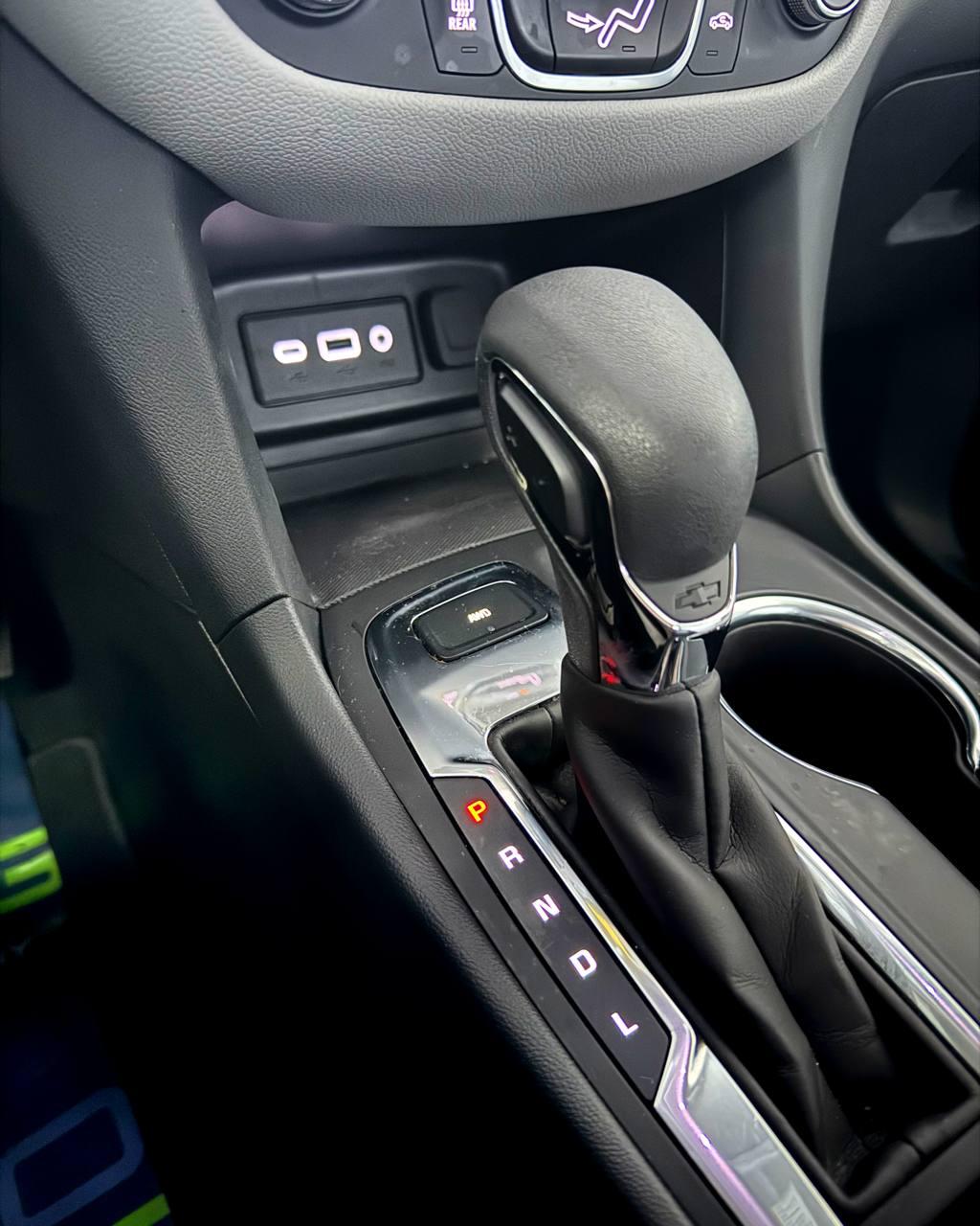 Chevrolet Equinox III · Рестайлинг , 2023 г., автомат, бензин - фото 13