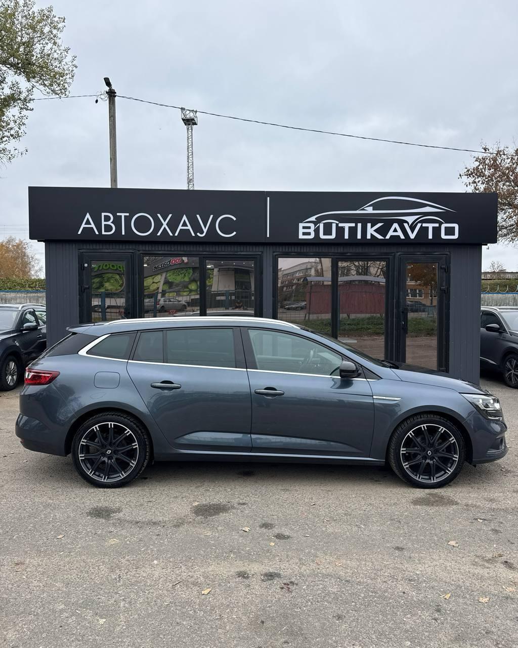 RENAULT MEGANE, 2018 г., механика, бензин - фото 8