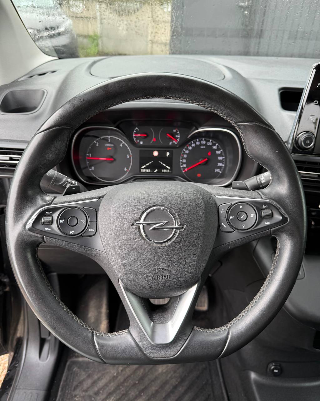 Opel Combo, 2019 г., автомат, дизель - фото 11