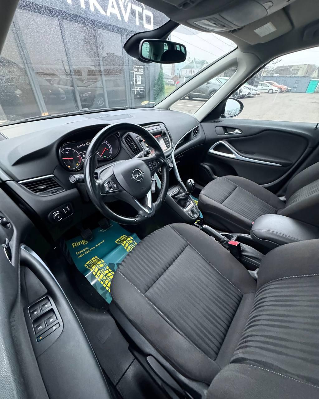 Opel Zafira C · Рестайлинг , 2017 г., механика, дизель - фото 10