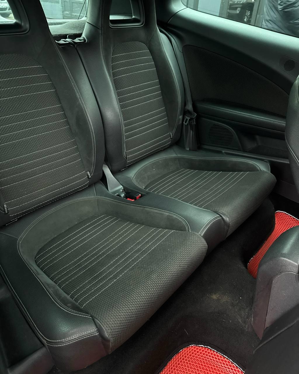 Volkswagen Scirocco III , 2009 г., механика, бензин - фото 13