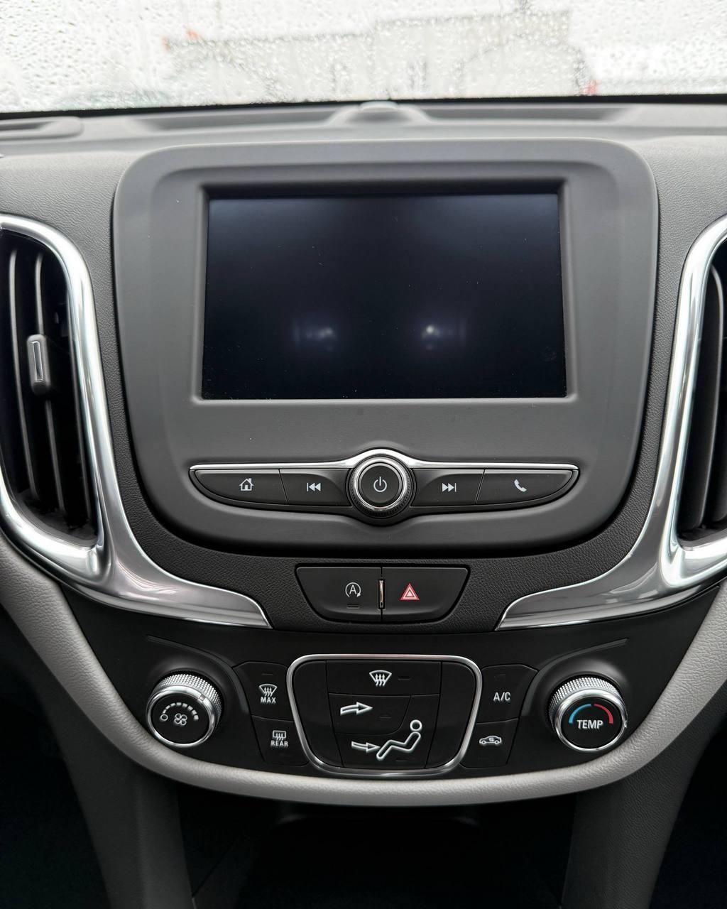 Chevrolet Equinox III · Рестайлинг , 2022 г., автомат, бензин - фото 12