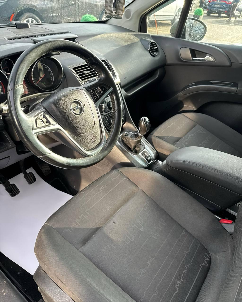 Opel Meriva II , 2010 г., механика, бензин - фото 10