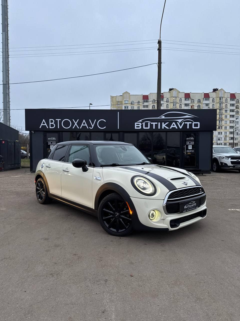MINI Cooper F55 F56 · Рестайлинг , 2020 г., робот, бензин