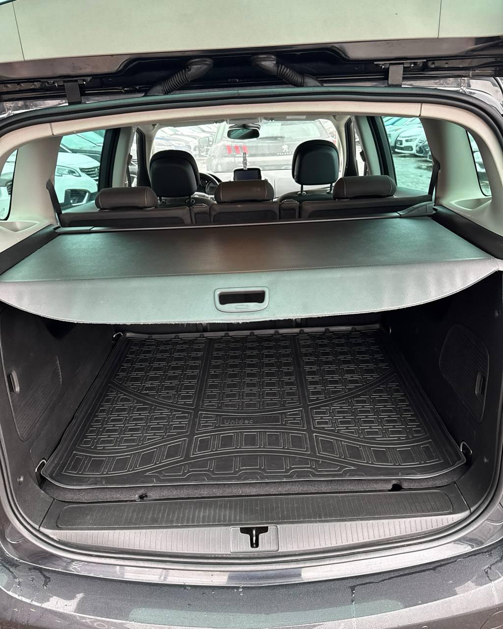 Opel Zafira C , 2014 г., механика, дизель - фото 14