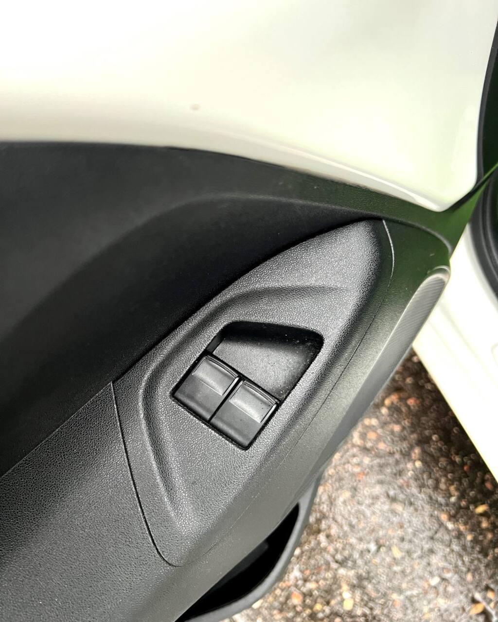 Toyota Aygo II (AB40) · Рестайлинг , 2020 г., механика, бензин - фото 18