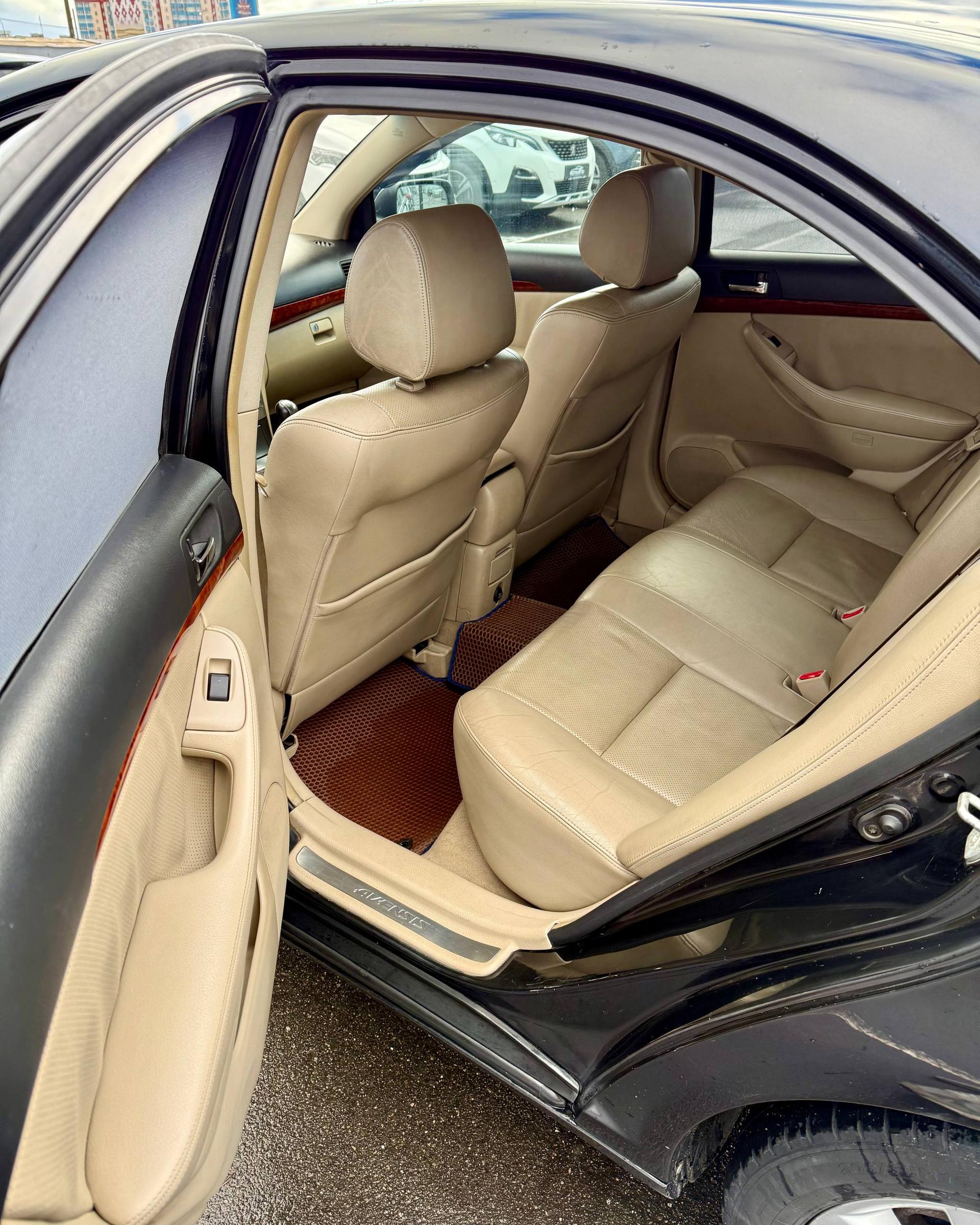 Toyota Avensis II (T250) , 2005 г., механика, дизель - фото 15